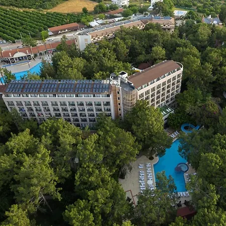 Pirate's Park Hotel 4*