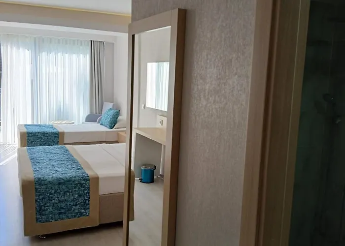 Ξενοδοχείο Pirates Park