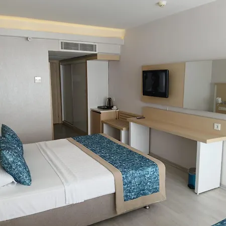 Pirates Park Κεμέρ