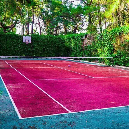 Ξενοδοχείο Pirates Park