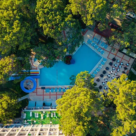 Pirates Park Hotel