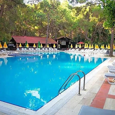 Hotell Pirates Park 4*